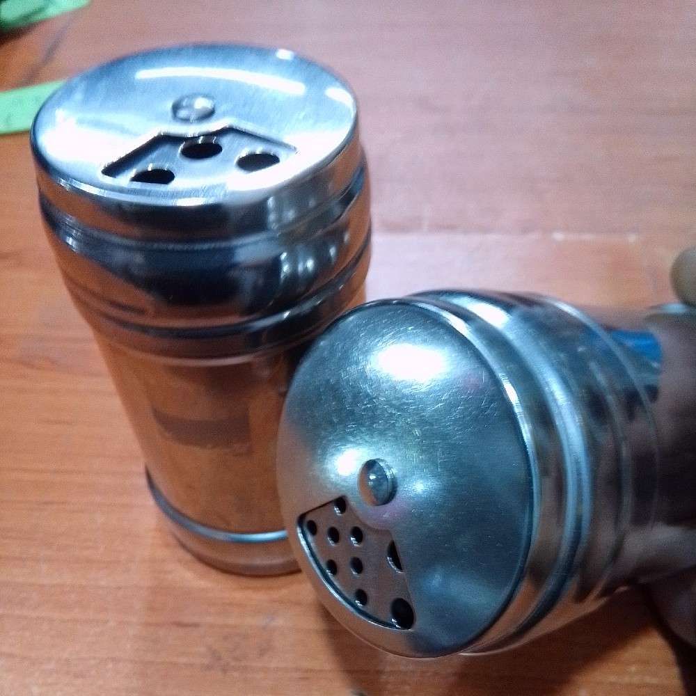 نمک پاش استیل کوچک کد 801026